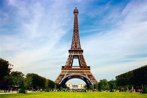 Top 10 Tempat Wisata di Paris yang Wajib Dikunjungi (Dilengkapi Gambar)